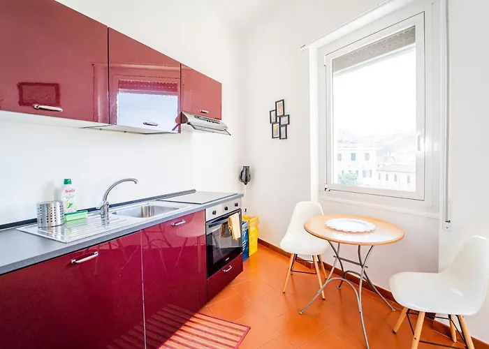 025 - Casa Panoramica In Centro, 90metri Vista Mare Con Terrazzo Vista Portofino Sestri Levante