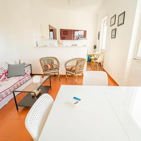 025 - Casa Panoramica In Centro, 90metri Vista Mare Con Terrazzo Vista Portofino Lägenhet *