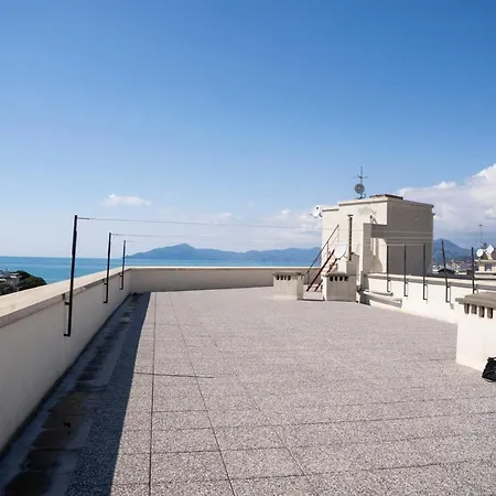 025 - Casa Panoramica In Centro, 90metri Vista Mare Con Terrazzo Vista Portofino * 세스트리레반떼