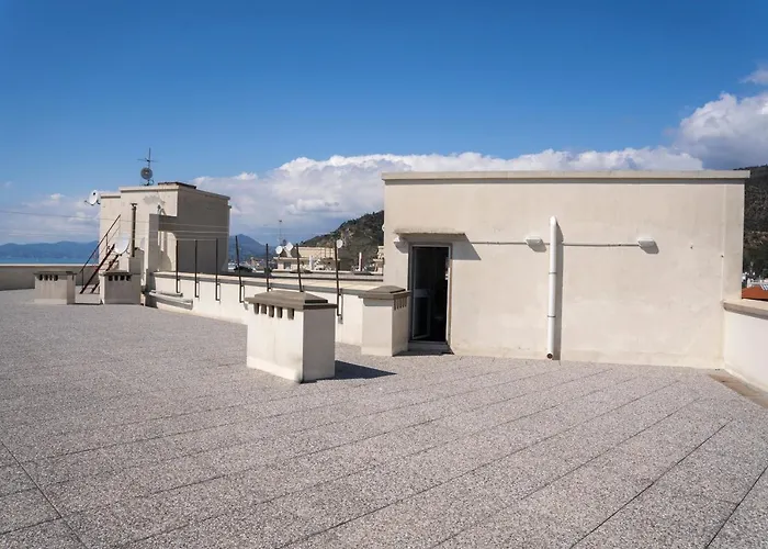 025 - Casa Panoramica In Centro, 90metri Vista Mare Con Terrazzo Vista Portofino *